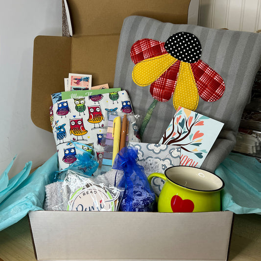 Cozy Escape Book Box - Large